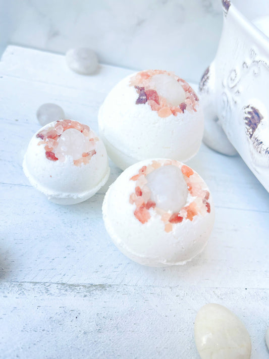 Rage Gems & Jewelry - Quartz & Pink Himalayan Salt Bath Bomb: Medium