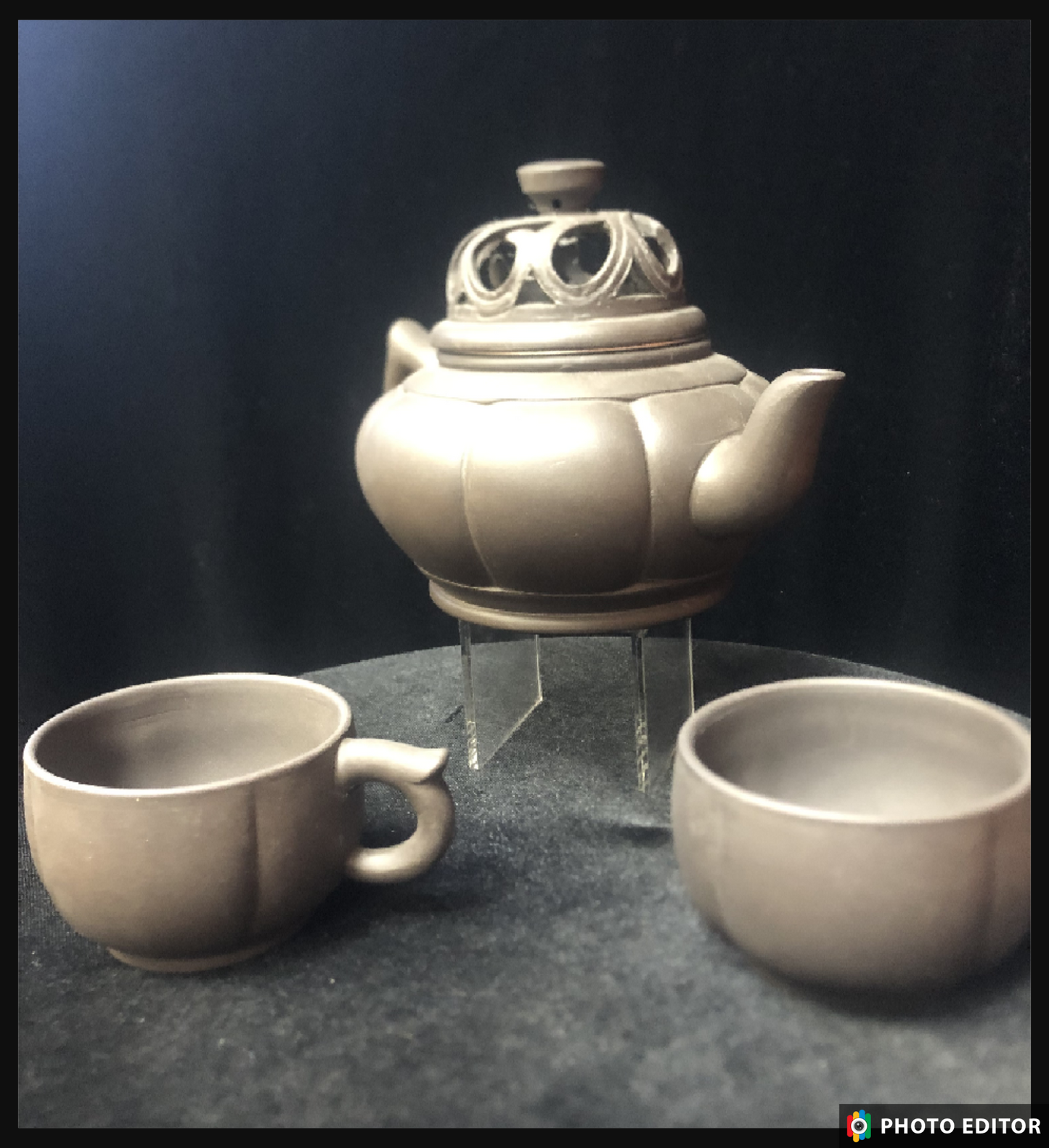 Yixing Teapot and Cups
