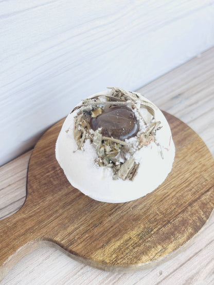 Rage Gems & Jewelry - Limited Edition - Smoky Quartz Bath Bomb with Dried Flowers: Dried Calendula